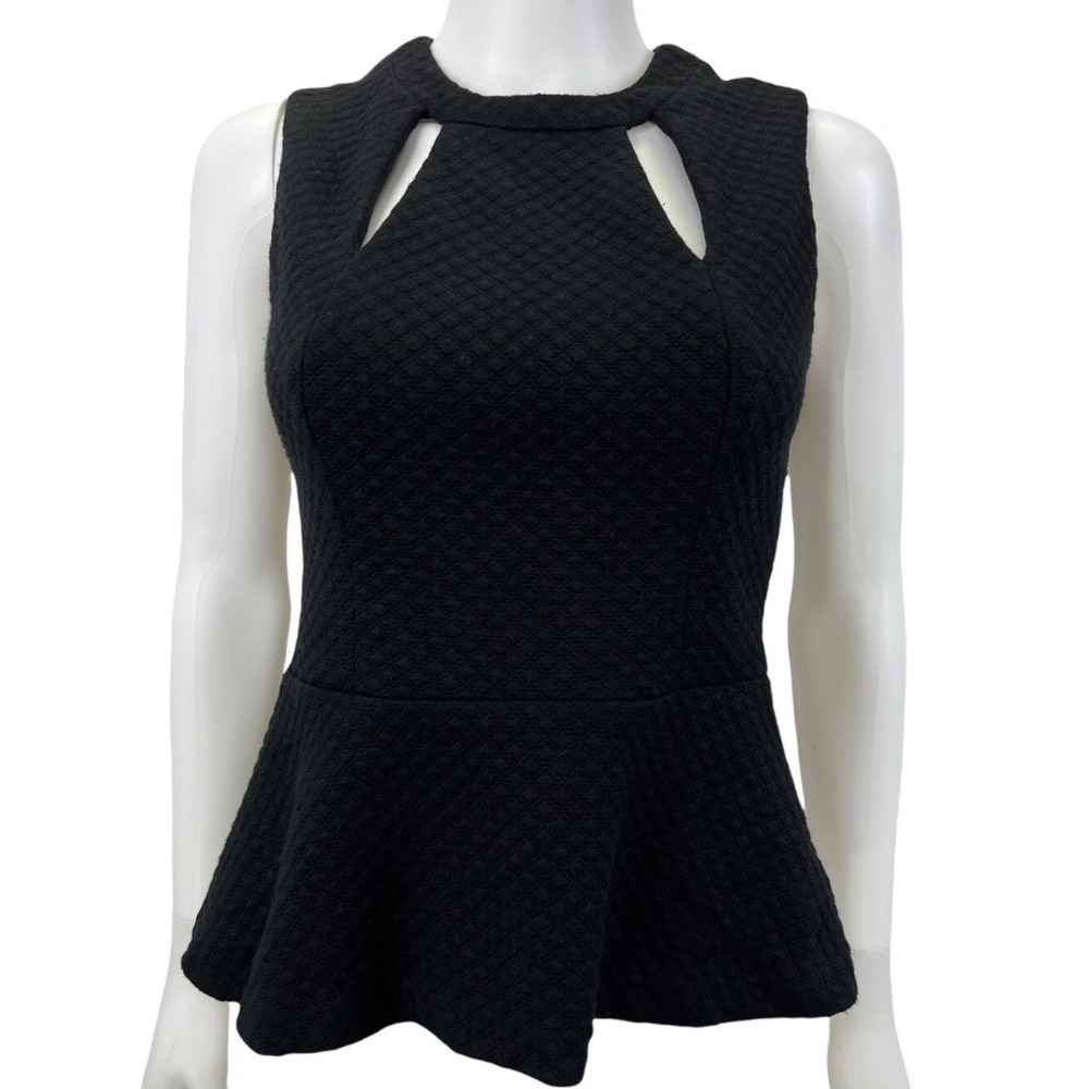 Trina Turk Women Size 2 Black Quilted Peplum Top Cutout Sleeveless Zip Back